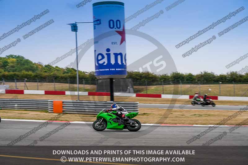 donington no limits trackday;donington park photographs;donington trackday photographs;no limits trackdays;peter wileman photography;trackday digital images;trackday photos